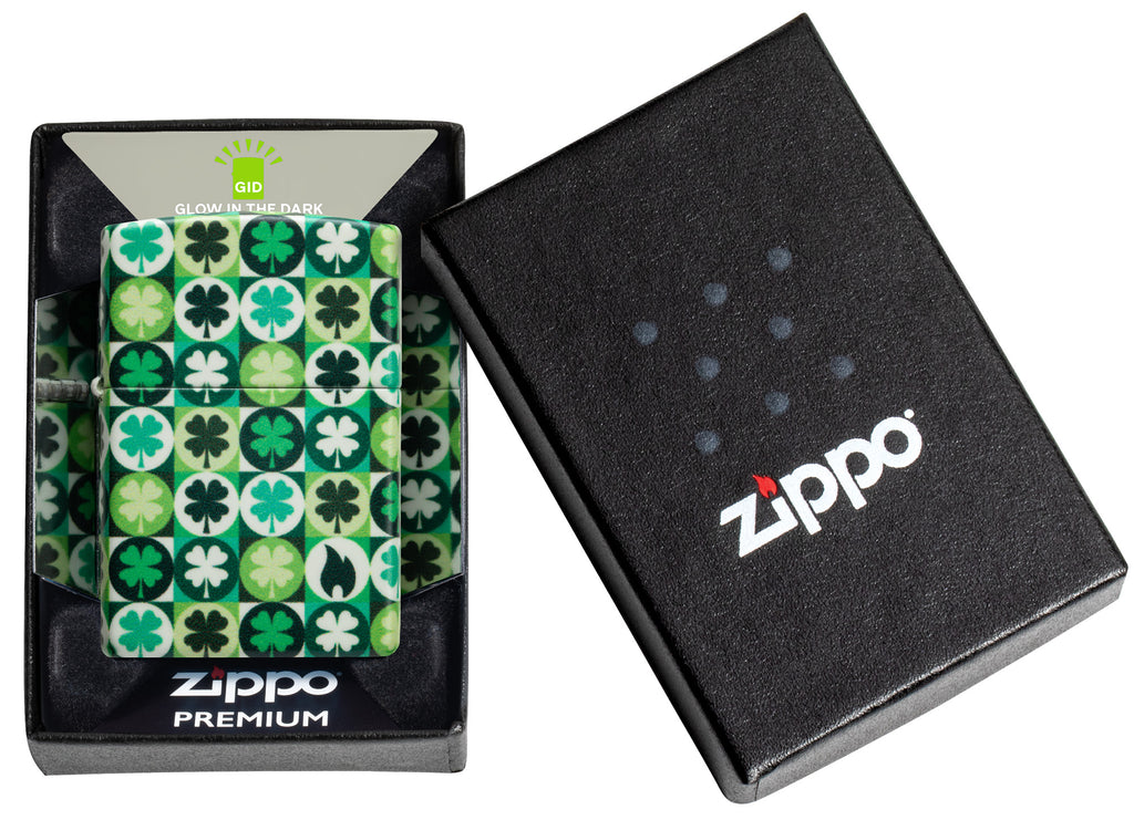 Zippo Clover Design, 540 Glow-In-The-Dark Design Lighter #46015