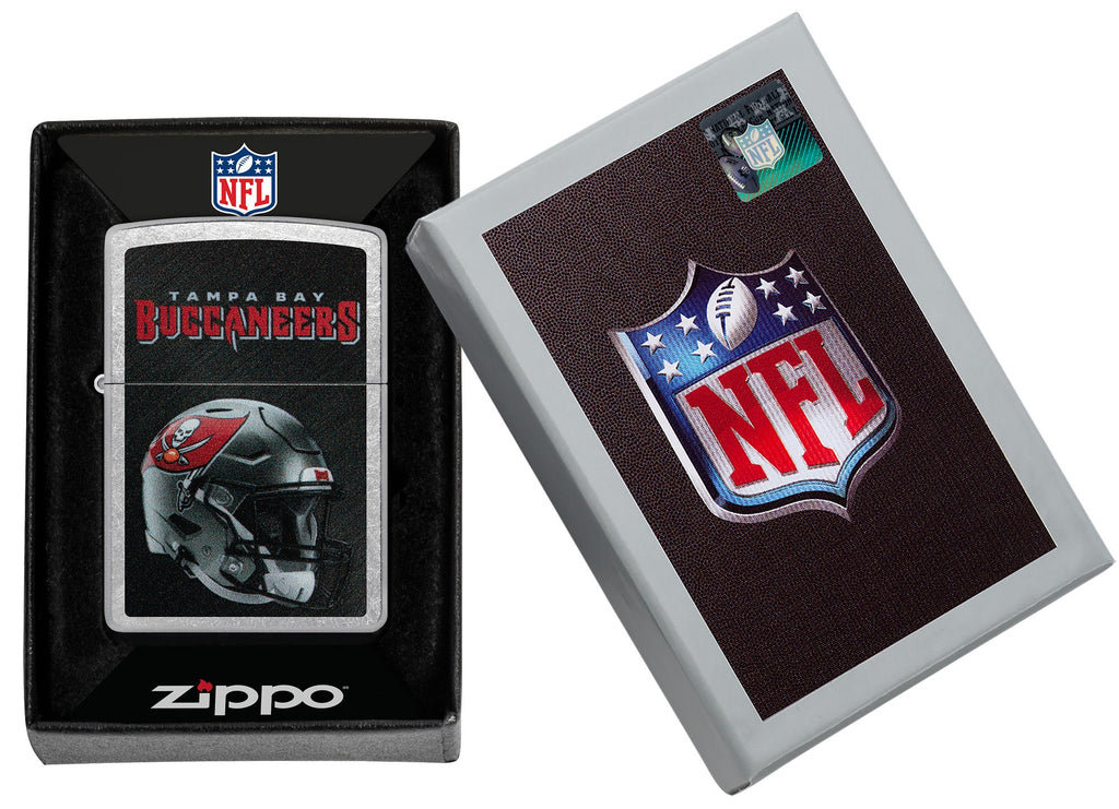 Zippo NFL Tampa Bay Buccaneers Football Team, Street Chrome Lighter #48448