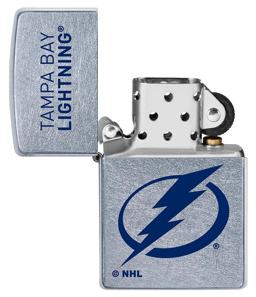 Zippo NHL Tampa Bay Lightning, Street Chrome Finish Windproof Lighter #49385